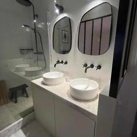 Apartament Eiffel Tower 4p - Passy - Quiet -