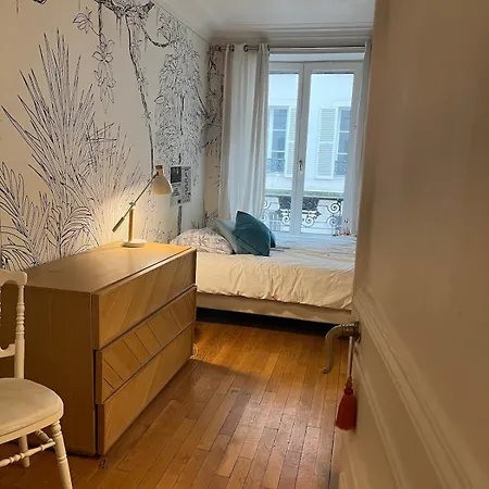 דירה Eiffel Tower 4p - Passy - Quiet - פריז