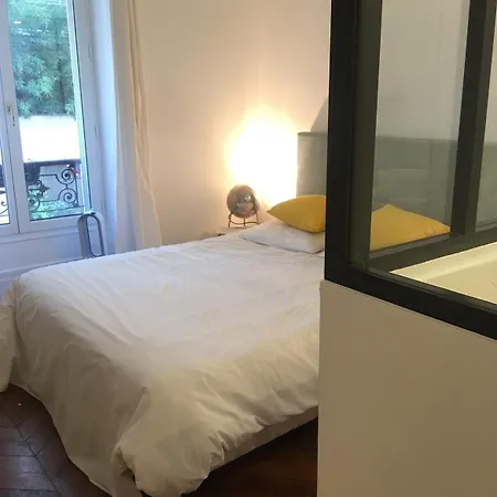 דירה Eiffel Tower 4p - Passy - Quiet - פריז