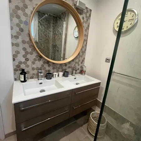 Eiffel Tower 4p - Passy - Quiet - *